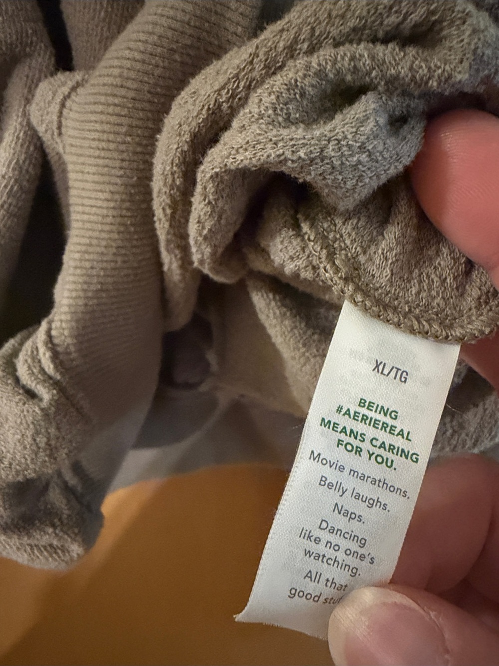 Aerie Women’s Henley Pullover Button Collar Sweatshirt Taupe Gray Size XL - Picture 6 of 9